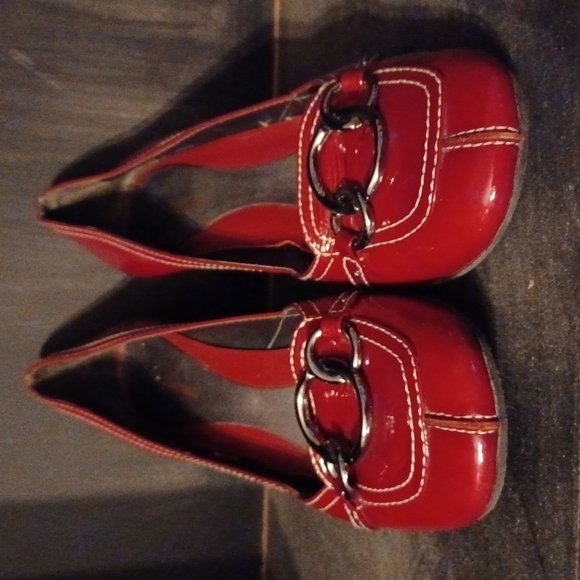 ARTTURO CHIANG MAROON HEEL PUMPS - Picture 5 of 13